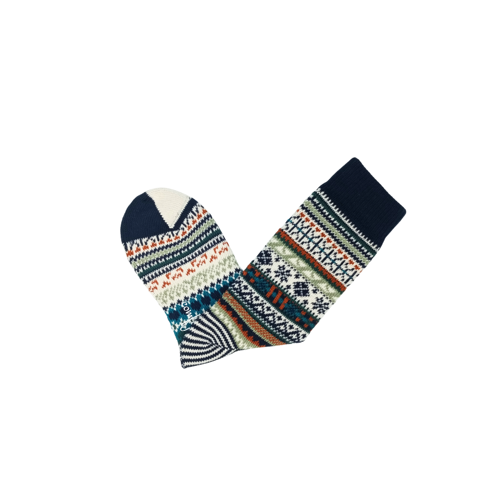 thick winter fair isle socks in beige navy on white background