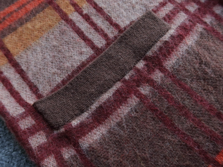 BEAMS PLUS Shaggy Jacquard Check Cardigan – Premium Wool Soft Knit