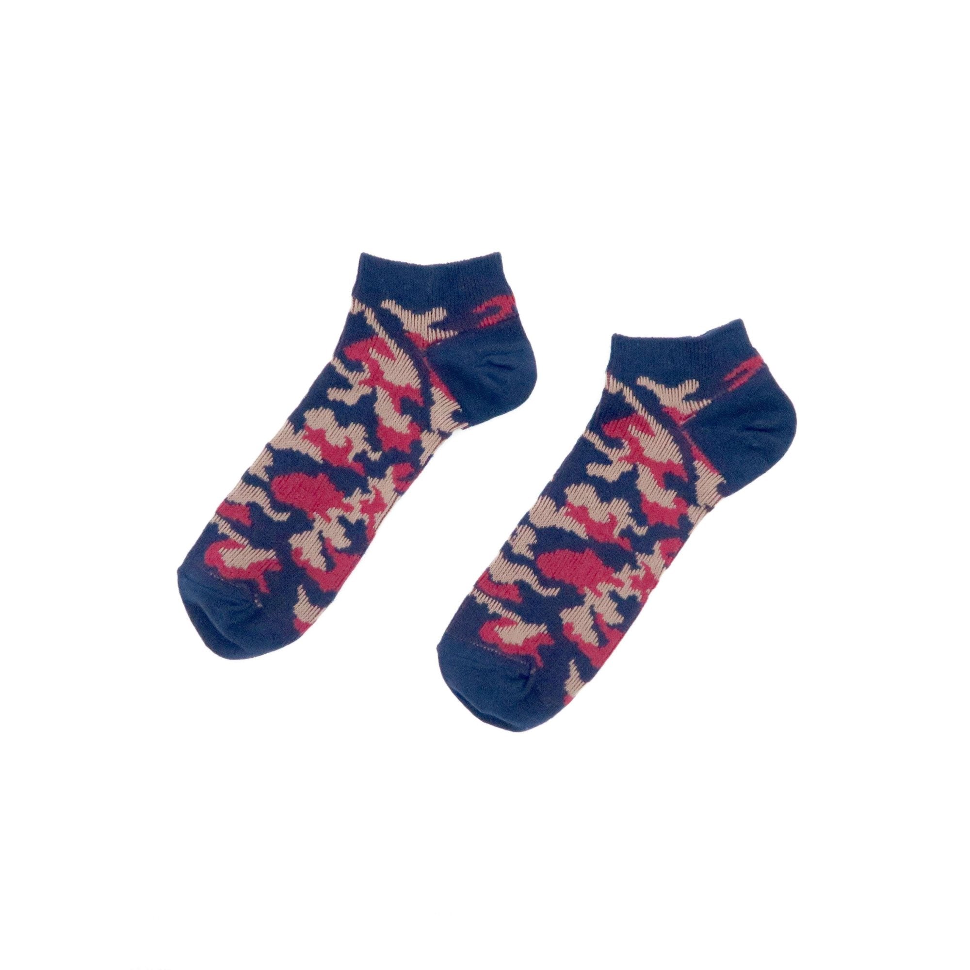 camouflaged blue and red ankle low socks