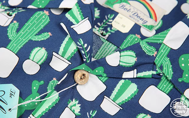Cactus Breeze Aloha Shirt – Retro Hawaiian Shirt with Cartoon Print & Cuban Collar