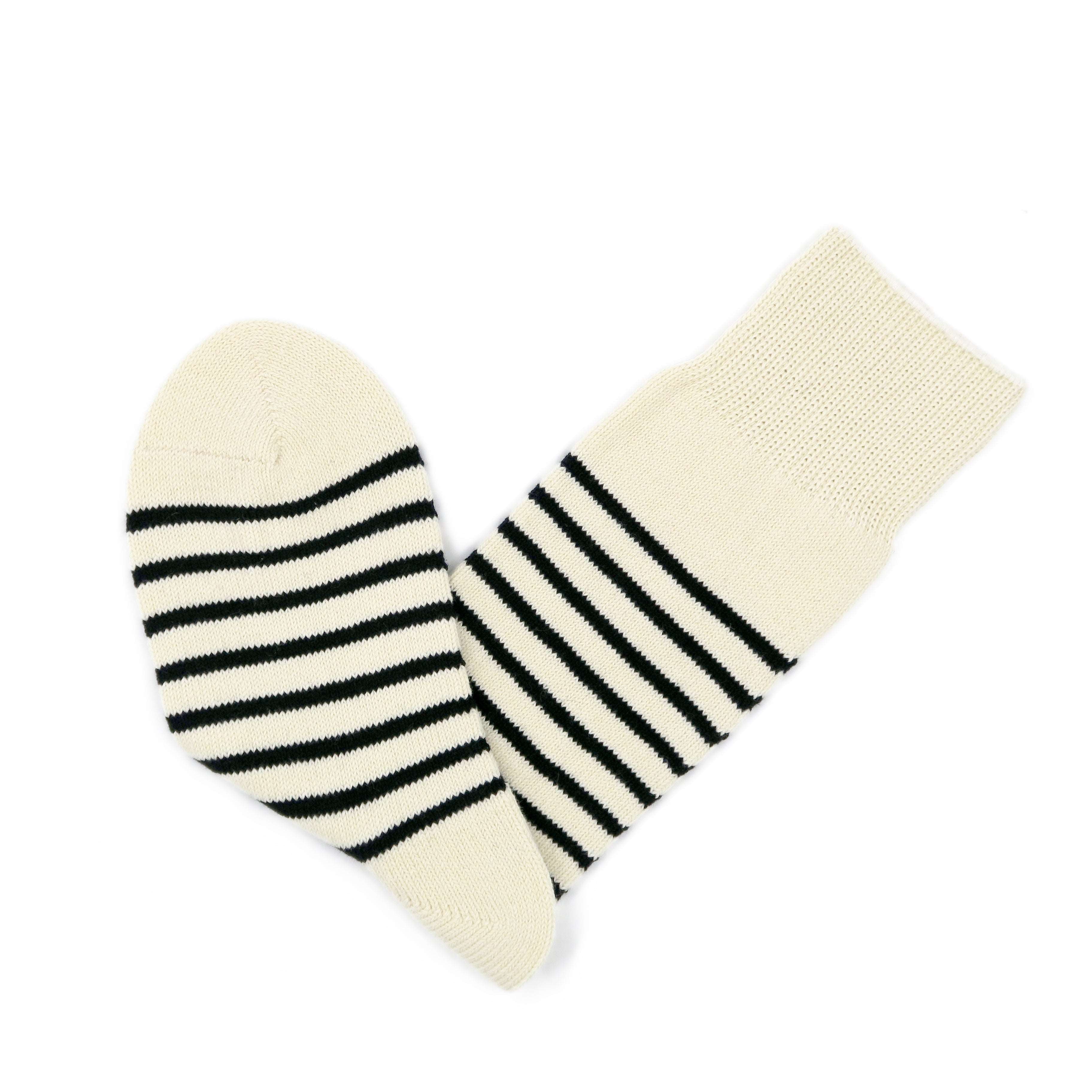 think black and white stripe crew sock
