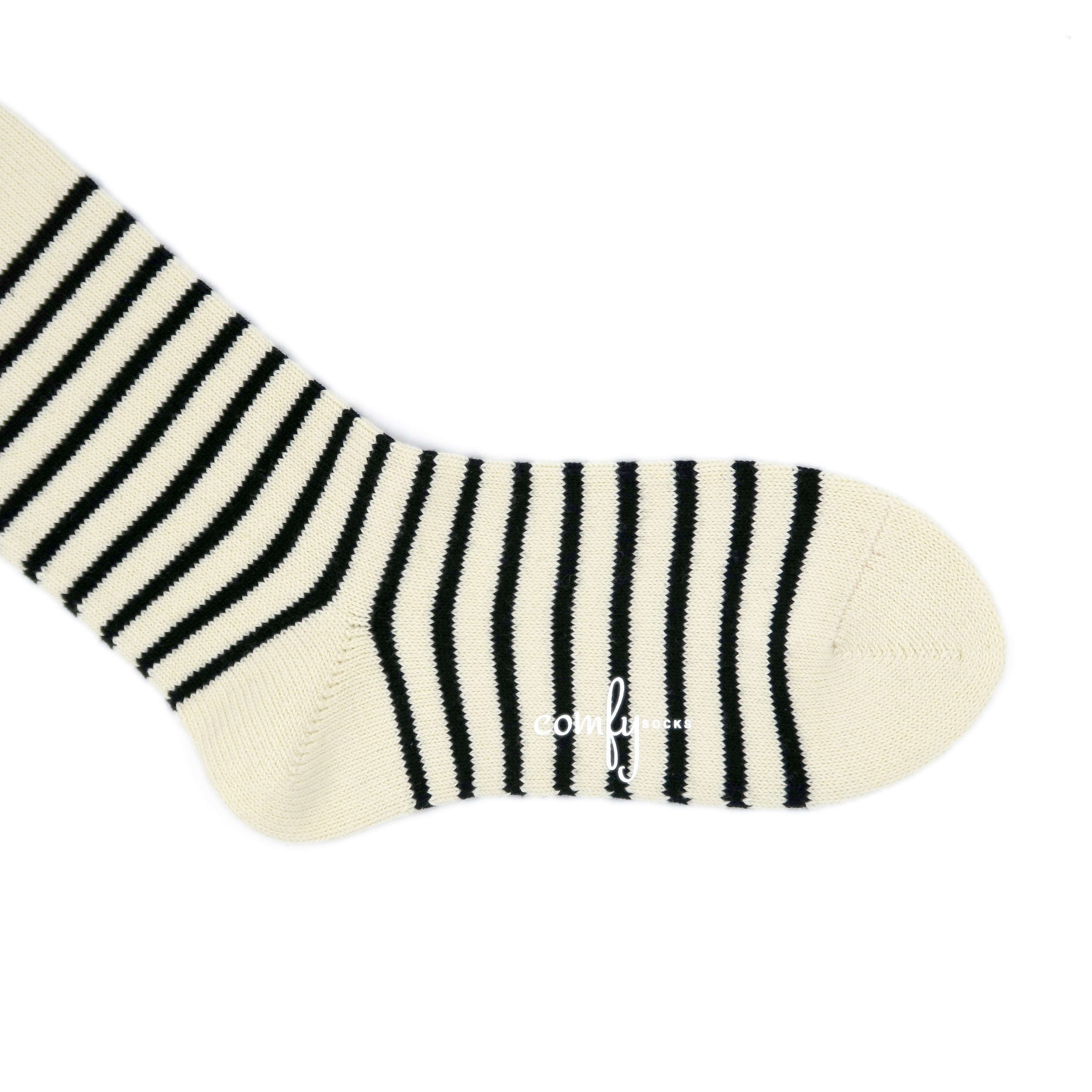 think black and white stripe crew sock
