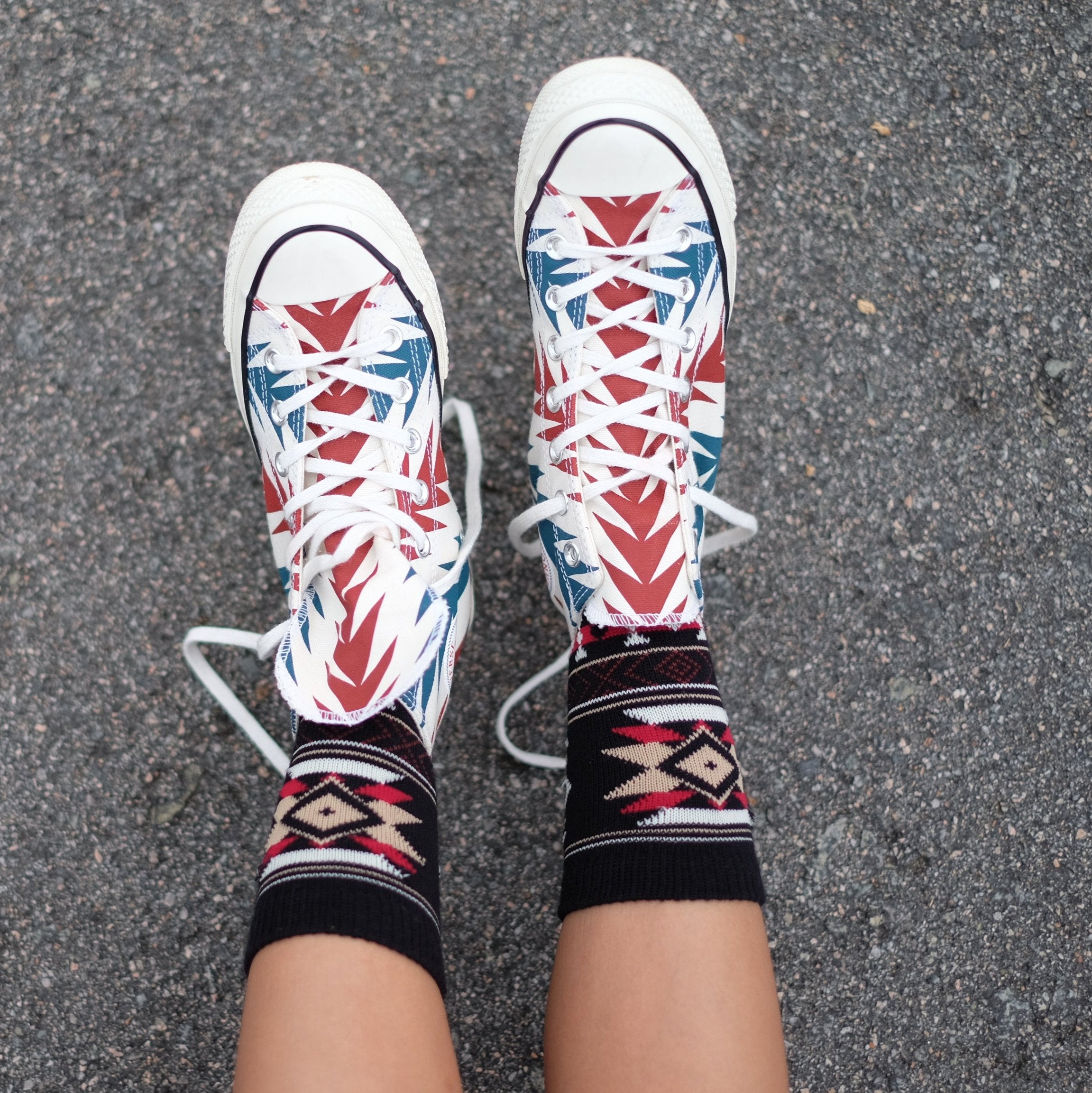 Indiana mystery black socks with converse chucks