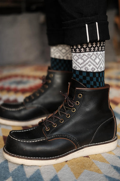 Wonderland black tribal men socks