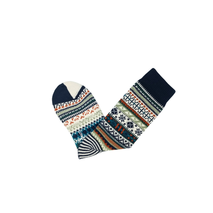 thick winter fair isle socks in beige navy on white background