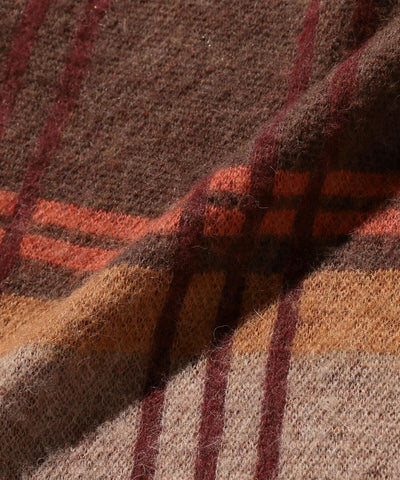 BEAMS PLUS Shaggy Jacquard Check Cardigan – Premium Wool Soft Knit