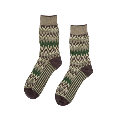 funky zig zag brown socks