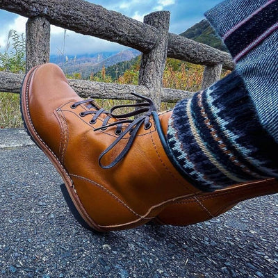 kuki black socks with redwings