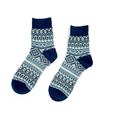 kanazawa blue and white tribal pattern ankle low socks
