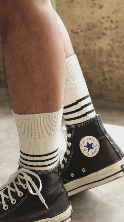 Thin Stripe black and white sock