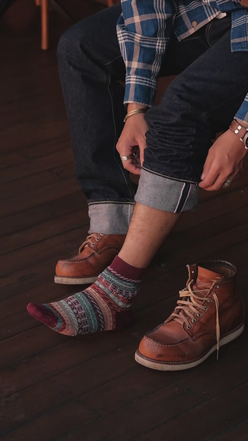 Carousel Brown Socks with Red Wings boots Comfysocks