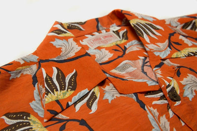 hare - red hawaiian shirt aloha Comfysocks