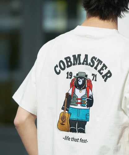 COBMASTER Unisex Nostalgia Festival Bear Pocket Tee