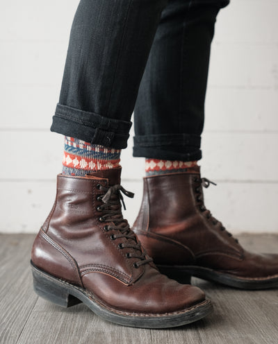 kizuene blue socks with burgundy boots