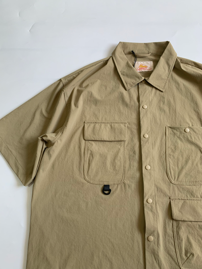 KELTY Multi-Pocket Short Sleeve Shirt - Beige