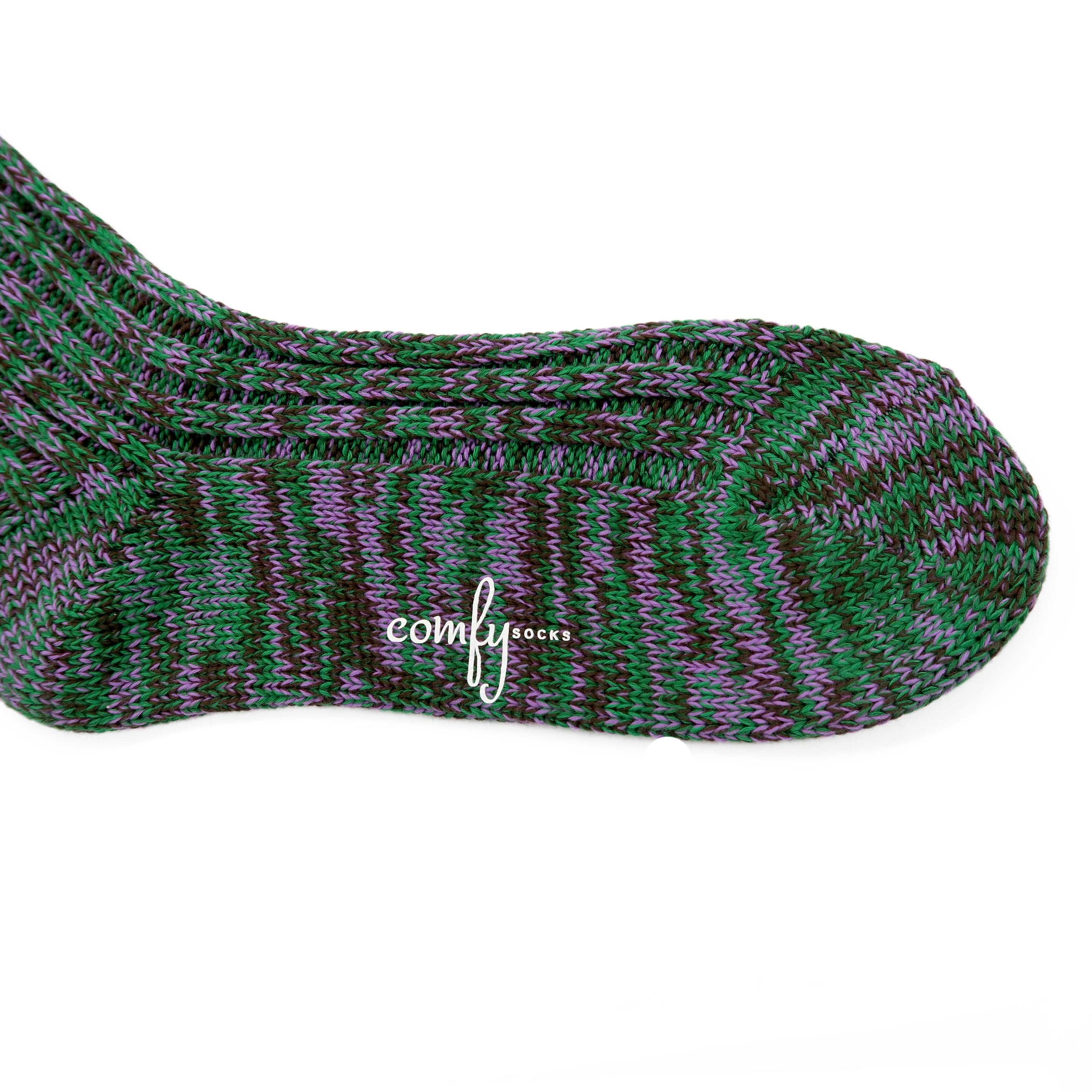 green knitted socks 