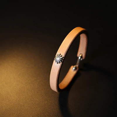 Japanese Premium Classic Leather Bracelet Comfysocks