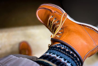 kuki black socks with redwings